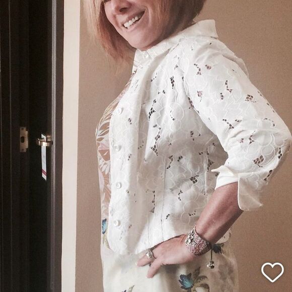 CAbi Portrait Jacket Ivory Lace Eyelet Medium 5162 Cottegecore Romantic Feminine - Picture 8 of 15